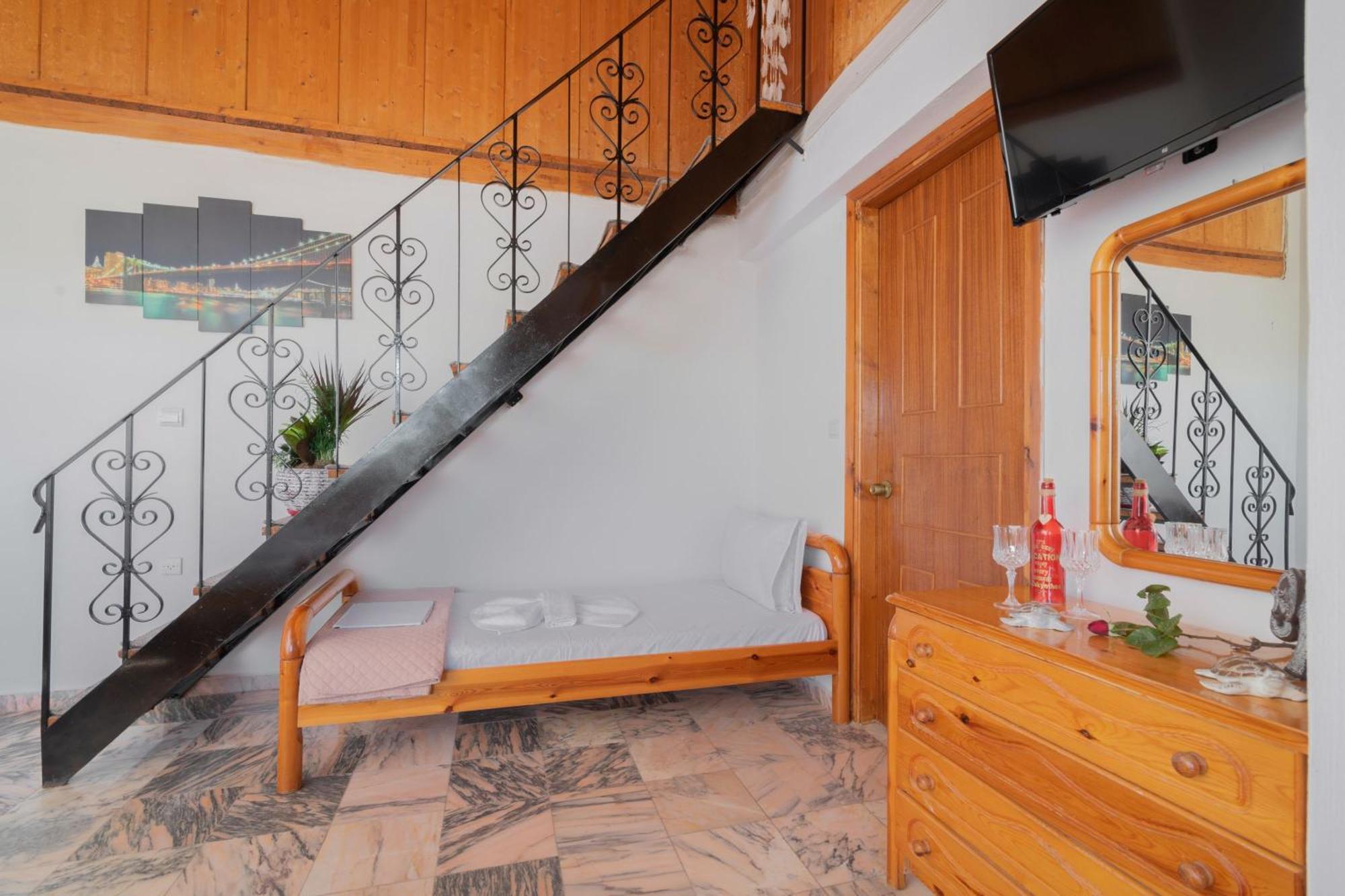 Agnadi Sea View Apartments Alykanas  Bagian luar foto